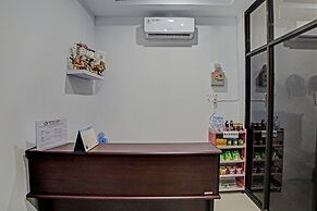 OYO 92721 Planet Guest House Syariah