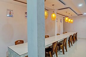 OYO 92721 Planet Guest House Syariah