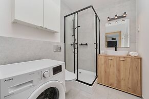 Apartment Benedykta Polaka by Renters