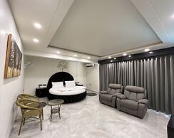 Anand Resort - A luxury Resort Nashik