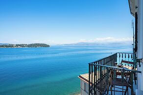 Fotiadis Family Luxury Suites by Konnect