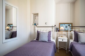 Fotiadis Family Luxury Suites by Konnect
