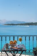 Fotiadis Family Luxury Suites by Konnect