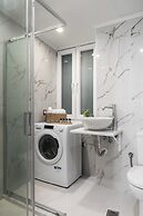 Fotiadis Family Luxury Suites by Konnect