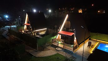 Engreens Suit Bungalov