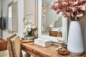 Aqua Mykonos Suites - Adults Only