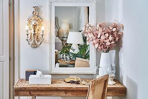 Aqua Mykonos Suites - Adults Only