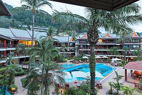 Peaceful retreat at Kalim Bay by Lofty