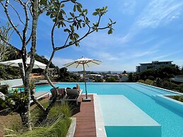 Apartment at Palmetto Condo by Lofty