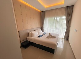 Apartment at Palmetto Condo by Lofty