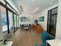 Apartment at Palmetto Condo by Lofty