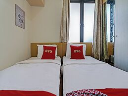 OYO 92768 Flagship Exclusive Colombus Near Stasiun Karawang