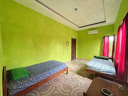 SPOT ON 92766 Penginapan Asoka Indah Near PT. PLN (persero) Gardu Indu