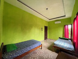 SPOT ON 92766 Penginapan Asoka Indah Near PT. PLN (persero) Gardu Indu