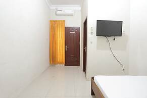 SPOT ON 92782 Rumah Kost Kita Tarakan