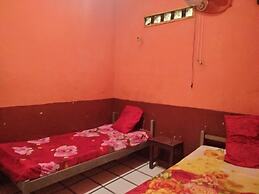 SPOT ON 92601 Penginapan Keluarga