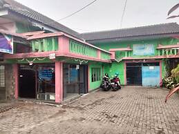 SPOT ON 92601 Penginapan Keluarga