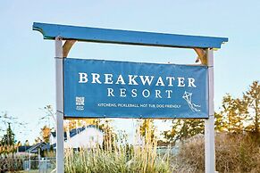 Breakwater Resort