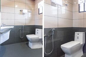 Hotel Queen Residency