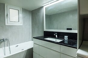 Stylish Sauna Retreat Apt in Gazi