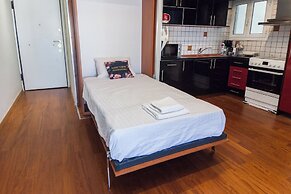 Stylish Sauna Retreat Apt in Gazi