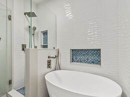 Claire De Lune Beach Cottage