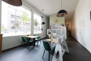 Ambrosia Guesthouse
