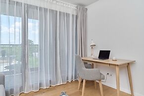 Walońska 16 by Renters Prestige