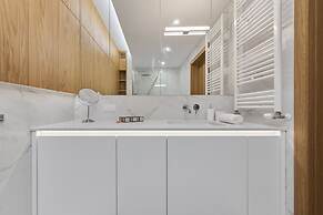 Walońska 16 by Renters Prestige