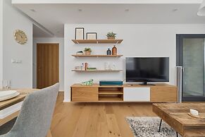 Walońska 16 by Renters Prestige