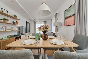 Walońska 16 by Renters Prestige