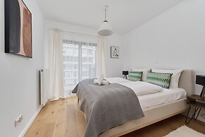 Walońska 16 by Renters Prestige