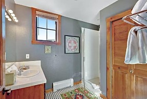 3 Bedroom Condo on Main Street in Breckenridge - Pool, Hot Tubs, Fitne