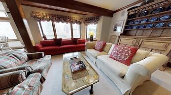 Vail Village Plaza Lodge 3 Bedroom Condo