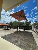 Casa Preciosa Moalboal