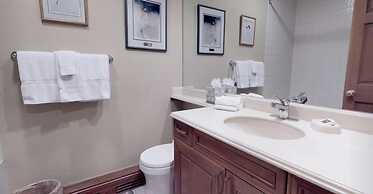 Vail Village 5 Bedroom With Private Hot Tub - Plaza Lodge
