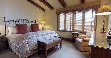 Vail Village 5 Bedroom With Private Hot Tub - Plaza Lodge