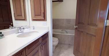 Vail Village 5 Bedroom With Private Hot Tub - Plaza Lodge