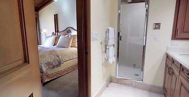 Vail Village 5 Bedroom With Private Hot Tub - Plaza Lodge