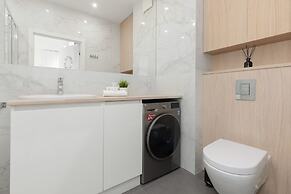 Sarmacka Apartment Wilanow by Renters