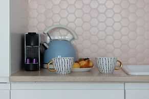 Sarmacka Apartment Wilanow by Renters