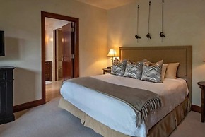 The Solaris Residences in Vail Village - 3 Bedroom Luxury Residence
