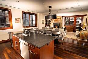 The Solaris Residences in Vail Village - 3 Bedroom Luxury Residence