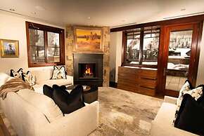 The Solaris Residences in Vail Village - 3 Bedroom Luxury Residence