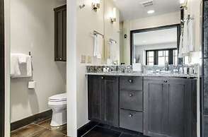 5 Bedroom Ski-in/ski-out Luxury Townhome in The Meadows Townhomes