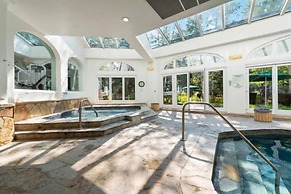 Sonnenalp Vail - Hotel Room With 2 Double Beds