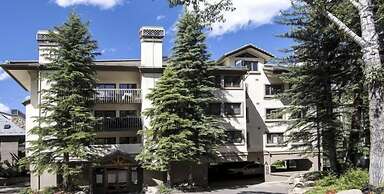 Townsend Place 2 Bedroom Ski-in, Ski-out Condo in Beaver Creek Village