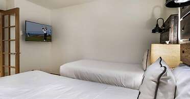 Townsend Place 2 Bedroom Ski-in, Ski-out Condo in Beaver Creek Village