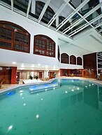 Dúplex Luxo com Piscina Aquecida, Lareira e Wifi