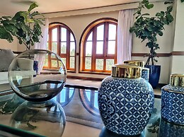 Dúplex Luxo com Piscina Aquecida, Lareira e Wifi